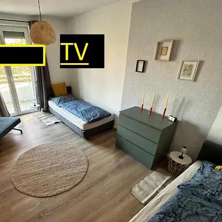 Saniert Zentrale 2zi Messe Lejlighed *